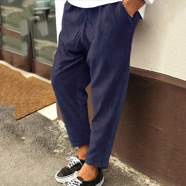 BOAZ - Un pantalon élégant et unique pour un look chic