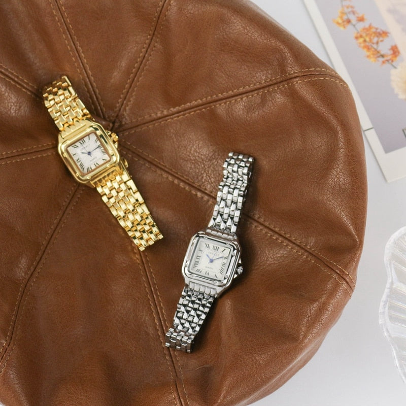Kara - Montre de luxe chic pour dames avec cadran carré élégant